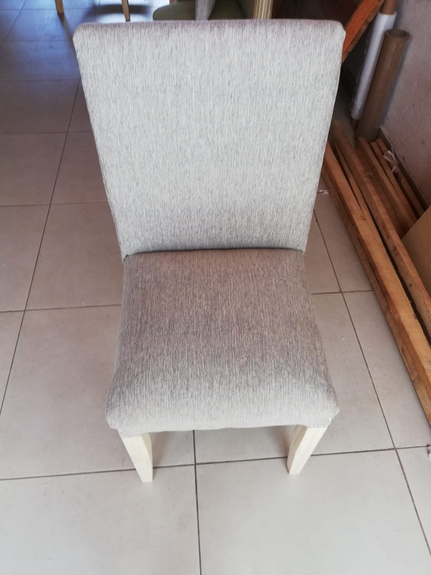 Silla chenille color gris natural