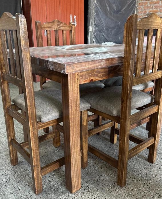 Mesa con 4 sillas de pino baratas